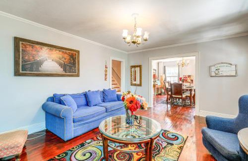 Beaufort House | Cozy Cottage with Deck, 9 Mi to Downtown Beaufort!