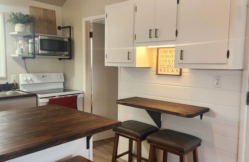 Celina Cottage | Cozy Cottage with water access, Newly remodeled