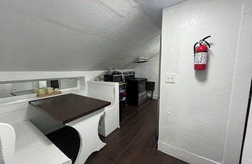 Taft Apartment | Cozy Cotton Place