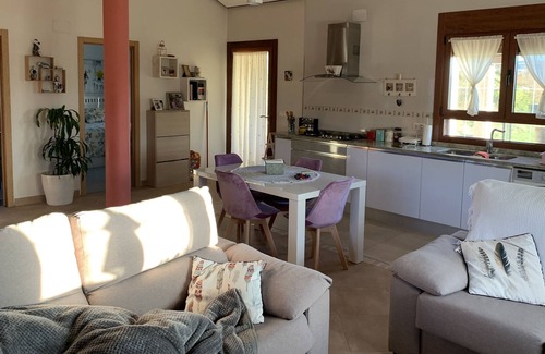 San Cibrao Das Vinas Ski Chalet | Cozy country house 5 minutes from the thermal waters of Ourense