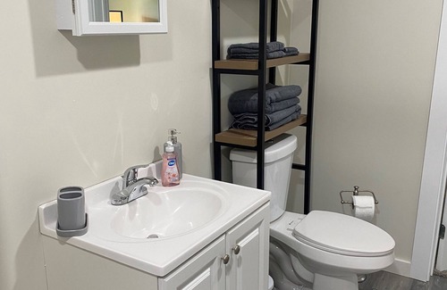 Mendon Apartment | Cozy country apartment minutes away from local attractions.