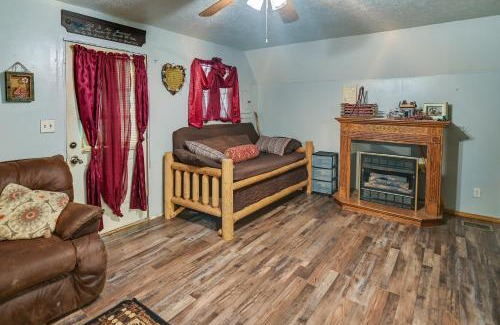 Wellington House | Cozy Country Cabin 4 Mi to Cave Run Lake!