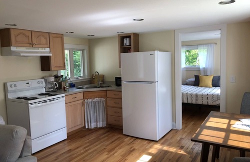 Town of Broome Cottage | Cozy country Cottage