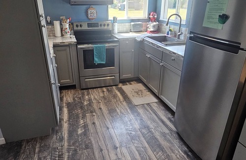 Turlock Other | Cozy Country Cottage- a farm experience, yet close to town
