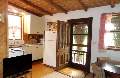 Towong Cottage | Cozy Country Cottage - the Upper Murray River Area - near Snowy Mountains