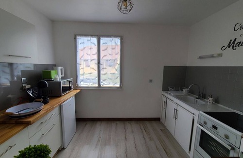 Harsault Cottage | Cozy Country House for 4 with Scenic Views, Near Thermal Spa and Cycling Path