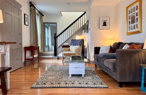 Upperville House | Cozy Country Getaway in the Heart of Upperville