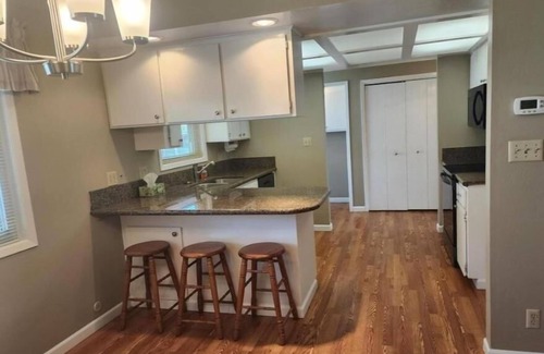 Nampa House | Cozy country house near major stores, markets. Ideal for your perfect vacation.