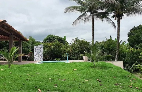 Amargosa House | Cozy country house with pool