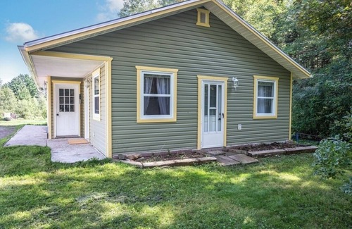 Stoney Creek Apartment | Cozy Country Suite - Peaceful Retreat Near Hopewell Rocks & Local Attractions
