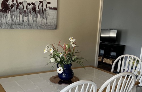 Roseburg Apartment | Cozy Countryside Retreat