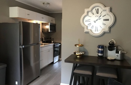 Fayetteville Apartment | Cozy Court Street #2
