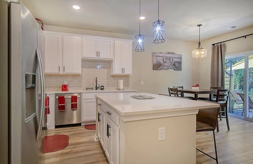 North Charleston House | Cozy Cove 15 Min from Downtown