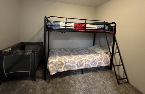 Crawfordsville Apartment | Cozy Cove Country Apartment