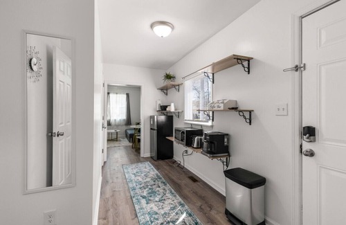 Hopewell Apartment | ! Cozy Cove near Fort Gregg-Adams: Perfect for 2 !