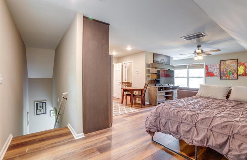 Covington Apartment | Cozy Covington Studio Rental Near Historic Square!