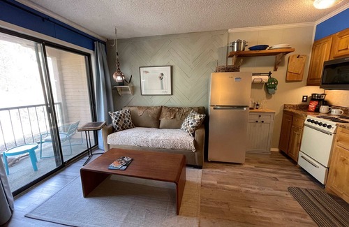 Ruidoso Condo | Cozy Creek Condo Summ