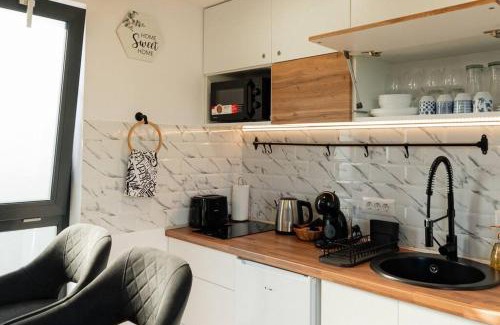 Saru Dornei House | Cozy Cube - tiny house