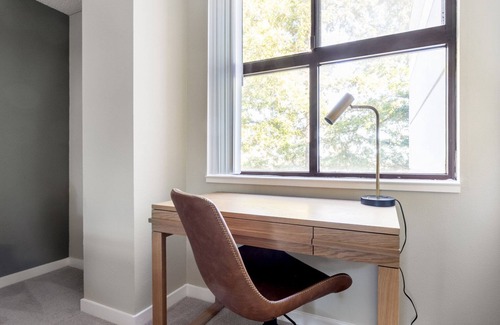 Cupertino Apartment | Cozy Cupertino 2BR w/Gym, Pool, nr. Apple & Google, by Blueground