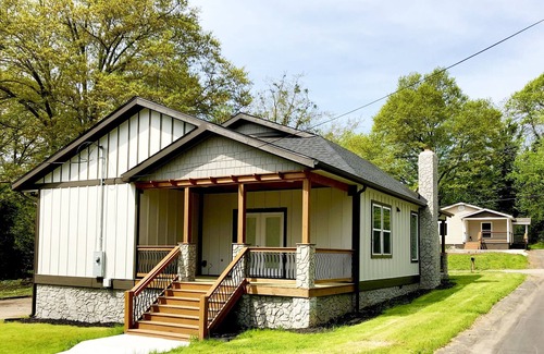 Spartanburg House | Cozy custom 3br home in downtown Spartanburg