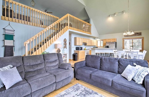 Eagle River House | Cozy Dam Lake Escape w/Dock, Yard & Water Access!