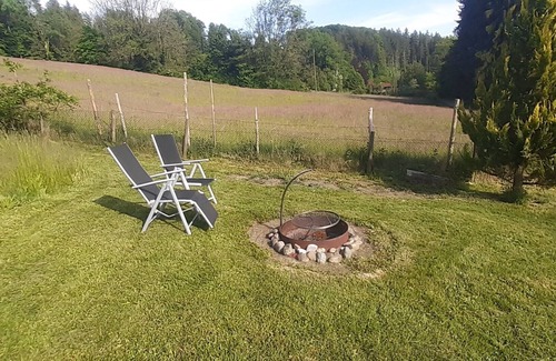 Bergatreute House | Cozy, detached vacation home with sun terrace and sunbathing lawn