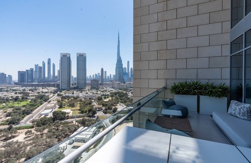 Bur Dubai Apartment | Cozy DIFC Duplex w/Burj View, Pool and Gym