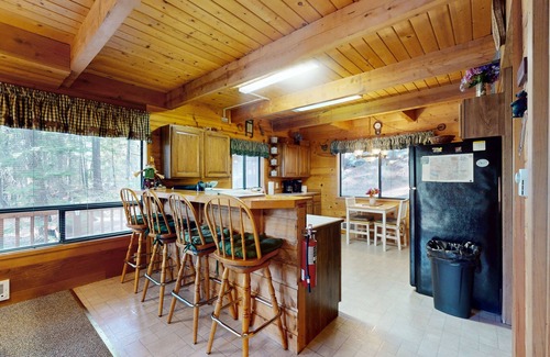 Ardenvoir Cabin | Cozy, dog-friendly cabin w/decks & mountain views