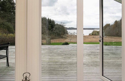 Skals House | Cozy Dog-Friendly Cottage near Coast-By Traum