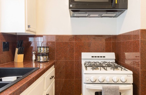 City Heights House | Cozy, dog-friendly home in center of San Diego