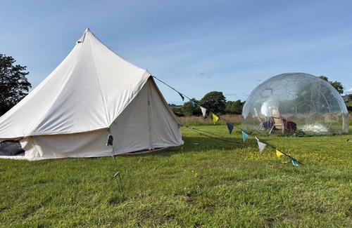 Dwyran Cabin | Cozy Dog Friendly Hot Tent With Log Burner & Logs