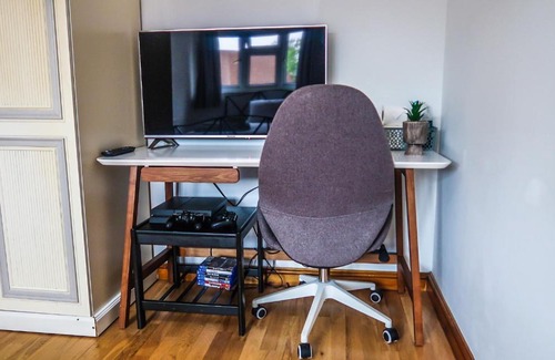 Livesey Apartment | Cozy double room - Only room