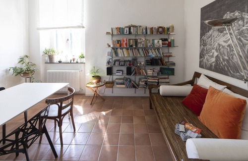Venezia Nuova House | Cozy double room with en-suite bathroom and small terrace overlooking the canals