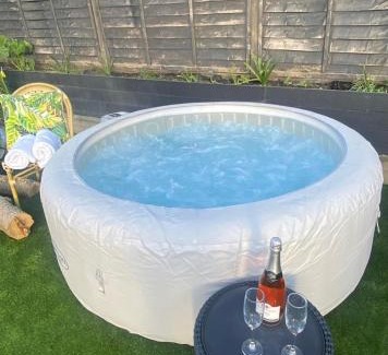 Dover House | Cozy Dover House with 4 Bedrooms