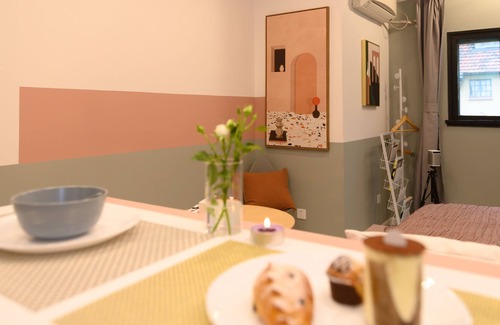 Jing'an House | Cozy downtown 1 bedroom apt next to metro 2 , Jing'An Temple & Kerry Center