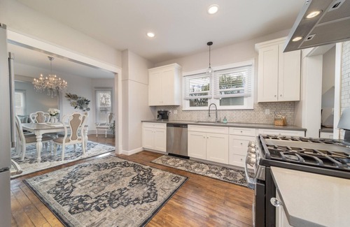 Grand Junction House | Cozy downtown retreat (pet friendly!)