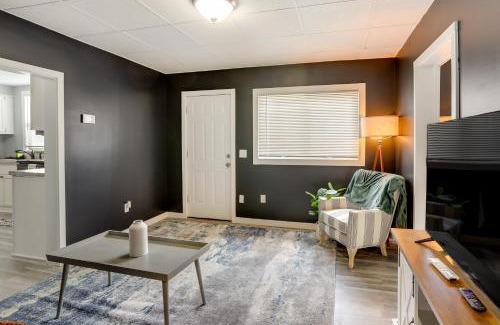 Sandusky House | Cozy Downtown Sandusky Gem - 1 Mi to Lake Erie!