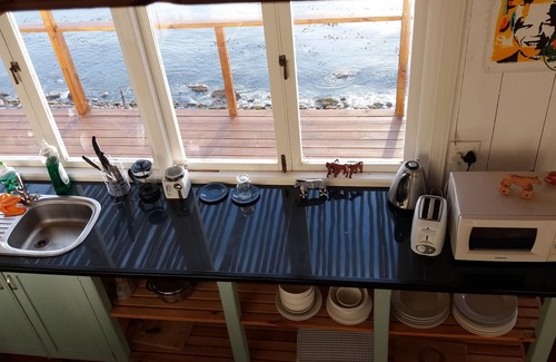 Fish Hoek House | Cozy dreamy cottage with endless sea views