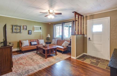 DuBois House | Cozy DuBois Home with Deck about 8 Mi to Treasure Lake!