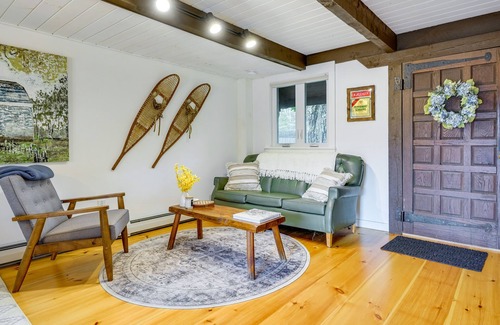 Peru House | Cozy Duplex < 4 Mi to Bromley Mountain Ski Resort!