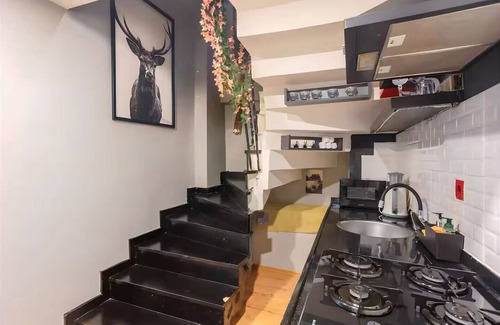 Bomonti Apartment | Cozy Duplex Apartment w/Elevator&Patio Near Metro