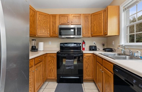 Waynesboro House | Cozy duplex central to many different adventures in the Valley