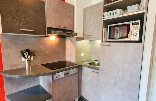 Flaine Apartment | Cozy Duplex - Ski-In/Ski-Out - Pool, Spa, Parking - Sleeps 6