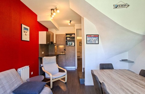 Flaine Apartment | Cozy Duplex - Ski-In/Ski-Out - Pool, Spa, Parking - Sleeps 6