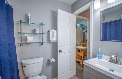 Gatlinburg Ski Chalet | Cozy dwntwn chalet with mtn view GSMNP near Aquarium