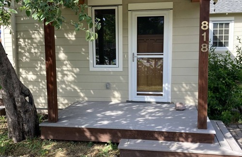 Lower Rattlesnake House | Cozy, energy-efficient house