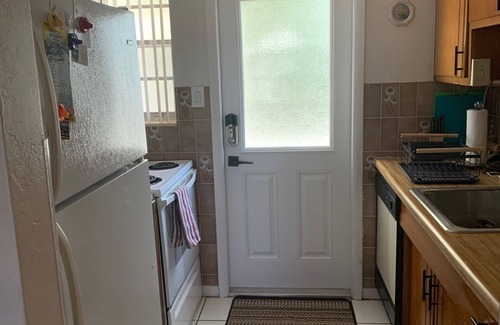 North Port Cottage | Cozy Entire 2BR House Minutes from Warm Mineral Springs and Local Hotspots!