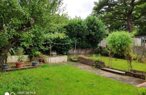 Highlands House | Cozy Entire Bungalow House