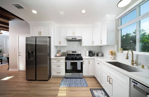 Buena Park House | Cozy Entire Home - Your Perfect California Getaway