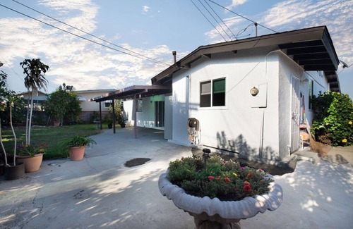 Buena Park House | Cozy Entire Home - Your Perfect California Getaway